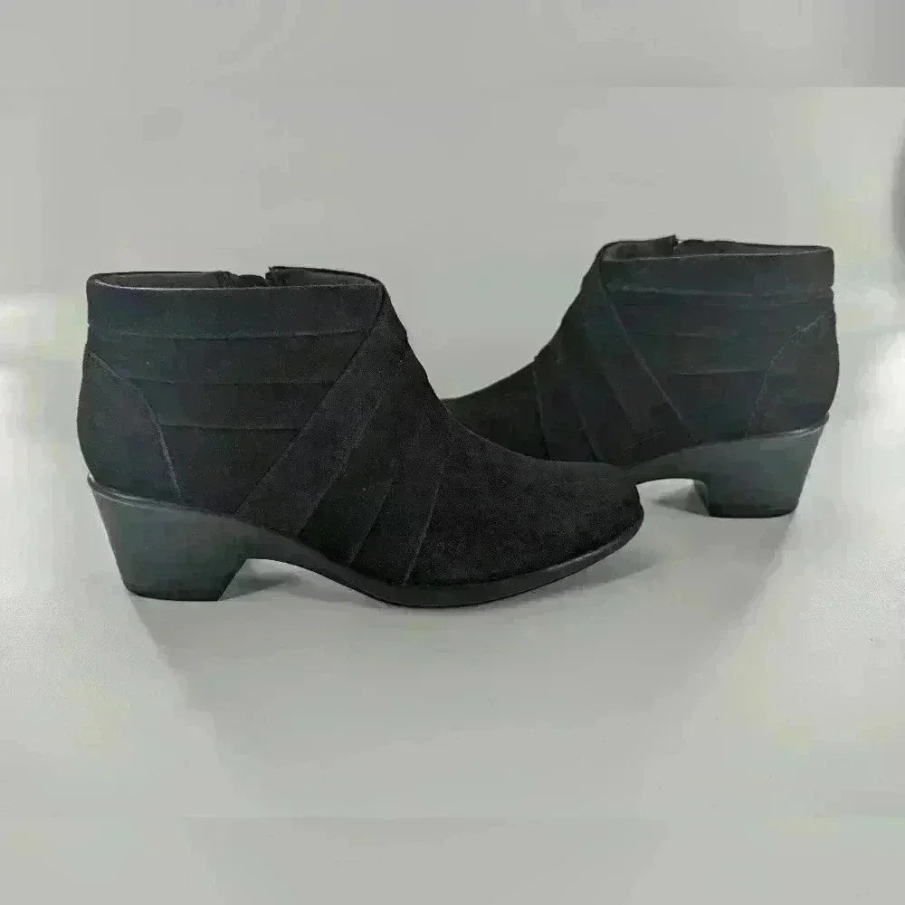 Clarks Collection Boots Womens 5.5M Slip On Zip Ankle Bootie Black Leather Heels